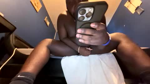 marcuslouis18 online show from 06/09/26, 01:56