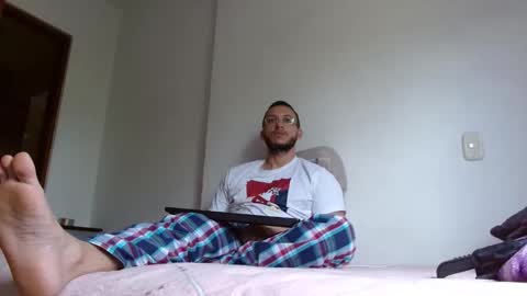 Snapshot of marcusmilarc chatting on 11/04/25, 05:12 online show from 11/04/25, 05:12