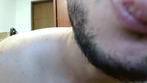 Snapshot of marcusmilarc chatting on 11/22/25, 01:37 online show from 11/22/25, 01:37