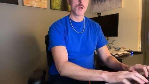 Snapshot of marcusripped1 chatting on 12/23/25, 01:14 Marcus online show from 12/23/25, 01:14