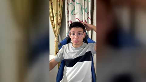 Snapshot of marcuswildx chatting on 12/18/25, 09:04 marcus online show from 12/18/25, 09:04