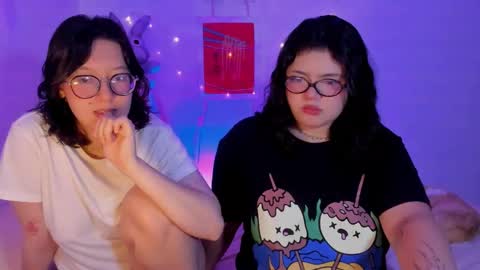 Snapshot of marcy_grey chatting on 02/25/26, 12:20 danna online show from 02/25/26, 12:20