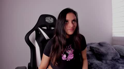 Maria online show from 01/20/25, 02:14