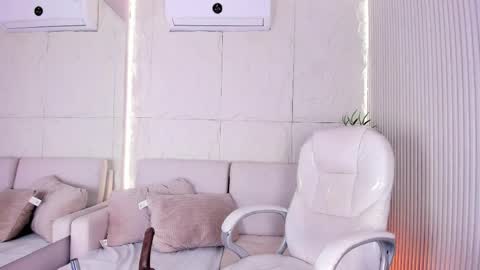 Snapshot of marelynsummer chatting on 04/15/26, 11:39 Marelyn online show from 04/15/26, 11:39