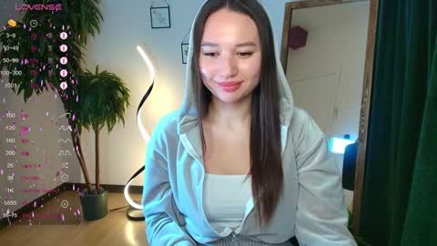 Snapshot of margeritirell chatting on 01/16/25, 05:11 Margo online show from 01/16/25, 05:11