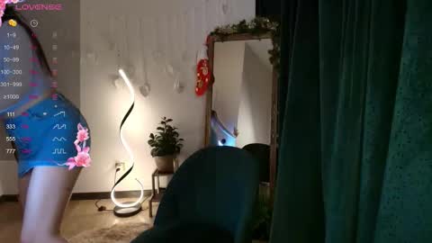 Margo online show from 12/18/25, 02:39