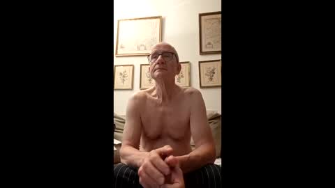 Snapshot of marginalie chatting on 02/07/26, 07:12 marginalie online show from 02/07/26, 07:12