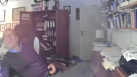 Snapshot of marginalie chatting on 02/20/26, 07:14 marginalie online show from 02/20/26, 07:14