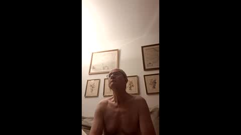 Snapshot of marginalie chatting on 03/30/26, 04:02 marginalie online show from 03/30/26, 04:02