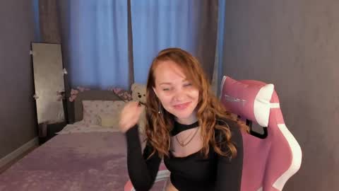 Margo Kellly online show from 04/20/26, 01:19