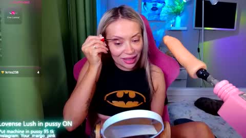 Snapshot of margohotty chatting on 11/23/25, 06:35 Margo for you online show from 11/23/25, 06:35