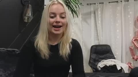 margot_robbie7 online show from 02/11/25, 02:25