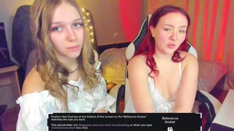 Snapshot of mari_kiku chatting on 02/16/25, 05:15 Kiku and Marii - online show from 02/16/25, 05:15