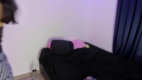 Snapshot of mari_mar69 chatting on 01/06/25, 09:41 mari_mar69 online show from 01/06/25, 09:41