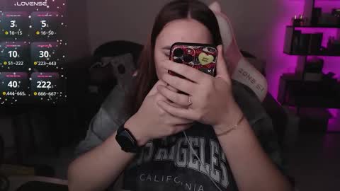 mari moore online show from 11/22/25, 05:50