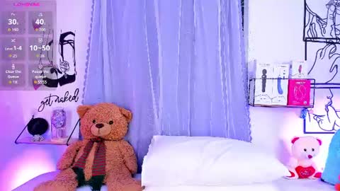 Snapshot of mari_sweett chatting on 06/18/26, 06:23 Mari Sweett online show from 06/18/26, 06:23