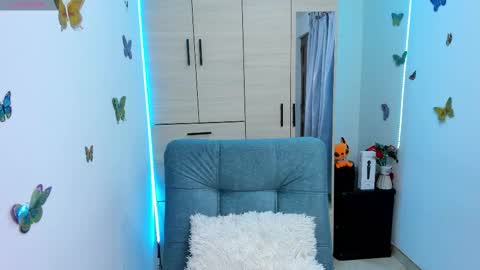 Snapshot of maria_camila77 chatting on 03/06/26, 12:40 Maria camila online show from 03/06/26, 12:40