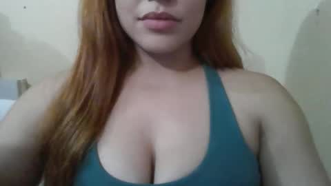 Snapshot of maria_eugenia chatting on 05/04/26, 03:02 Mareu online show from 05/04/26, 03:02