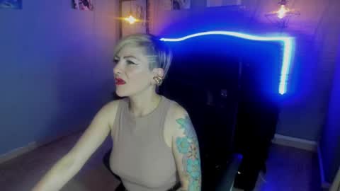 Snapshot of maria_fernandaxxx_ chatting on 01/19/25, 08:30 Maria fernanda online show from 01/19/25, 08:30