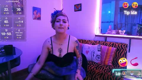 Snapshot of maria_fernandaxxx_ chatting on 09/28/25, 02:06 Maria fernanda online show from 09/28/25, 02:06