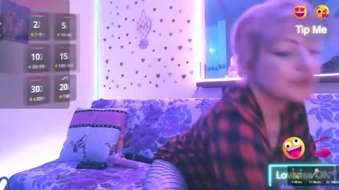 Snapshot of maria_fernandaxxx_ chatting on 03/23/26, 05:44 Maria fernanda online show from 03/23/26, 05:44
