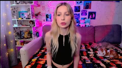 Maria online show from 02/01/25, 04:14