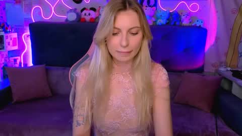 Maria online show from 11/14/25, 05:50