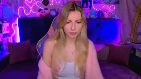 Maria online show from 11/26/25, 02:23