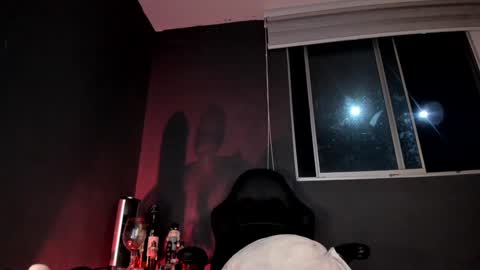 Maria Isabell  online show from 12/12/24, 04:37