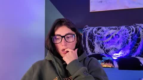 Maria online show from 02/25/26, 07:45