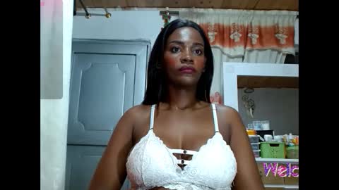 Alicia online show from 09/23/25, 09:07