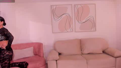 MARIA HERRERA  online show from 11/13/25, 09:47