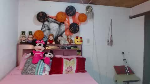 Snapshot of mariajose2015 chatting on 10/24/25, 11:50 Mariajose online show from 10/24/25, 11:50