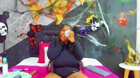  MARIAM online show from 11/05/25, 12:38