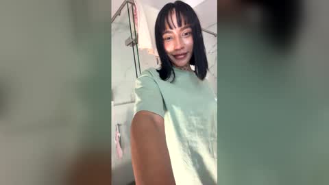 Snapshot of mariam_bloom chatting on 02/07/26, 01:31 Mariam online show from 02/07/26, 01:31