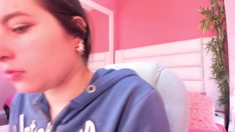 Snapshot of mariam_scott18 chatting on 09/12/25, 07:36 Mariam online show from 09/12/25, 07:36