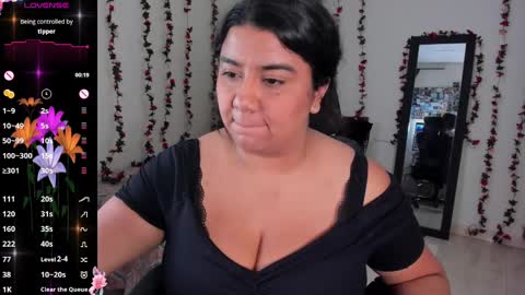   Mariam Castiblanco online show from 03/03/25, 03:52