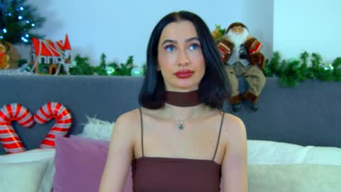 Snapshot of mariamenson chatting on 12/22/24, 03:00 MariaMenson online show from 12/22/24, 03:00