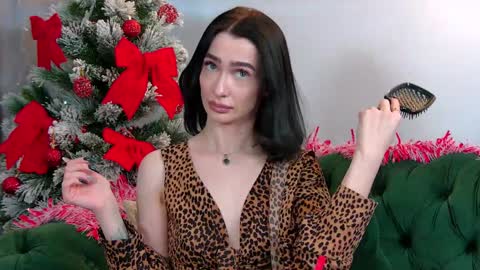 Snapshot of mariamenson chatting on 01/16/25, 03:56 MariaMenson online show from 01/16/25, 03:56