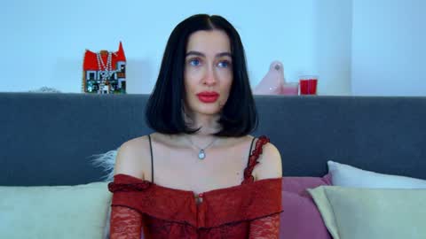 Snapshot of mariamenson chatting on 01/20/25, 12:36 MariaMenson online show from 01/20/25, 12:36