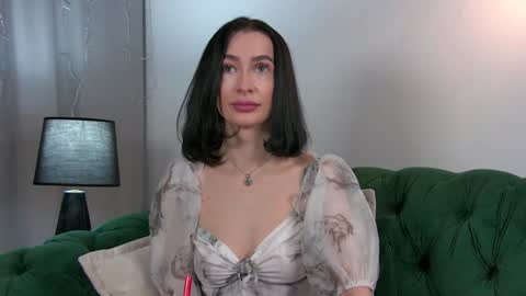Snapshot of mariamenson chatting on 01/21/25, 06:45 MariaMenson online show from 01/21/25, 06:45