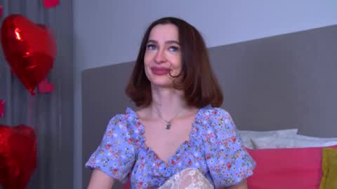 Snapshot of mariamenson chatting on 02/21/25, 02:39 MariaMenson online show from 02/21/25, 02:39