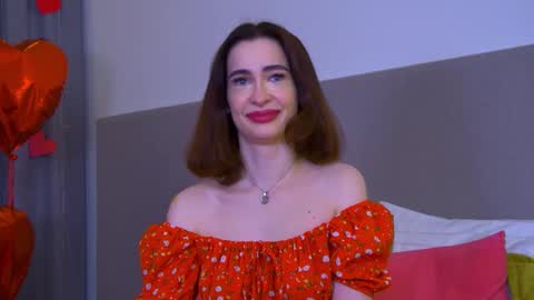 Snapshot of mariamenson chatting on 02/25/25, 09:46 MariaMenson online show from 02/25/25, 09:46