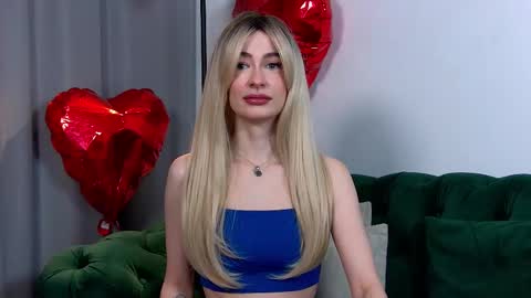 Snapshot of mariamenson chatting on 02/27/25, 06:42 MariaMenson online show from 02/27/25, 06:42