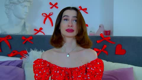 Snapshot of mariamenson chatting on 03/05/25, 01:52 MariaMenson online show from 03/05/25, 01:52