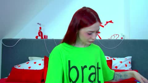 MariaMenson online show from 05/05/26, 06:21