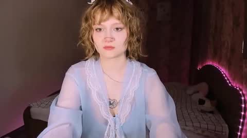 Snapshot of mariamilkis chatting on 02/28/26, 09:49 Maria online show from 02/28/26, 09:49