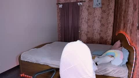 Maria online show from 05/13/26, 07:00