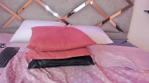 Marian online show from 02/28/25, 08:53