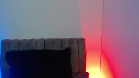 Marian online show from 12/04/25, 02:21